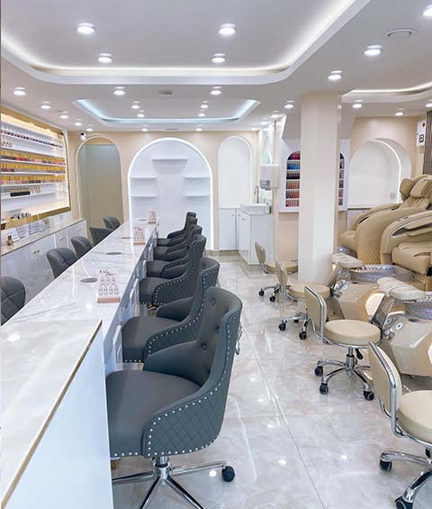 nail salon in Sydenham